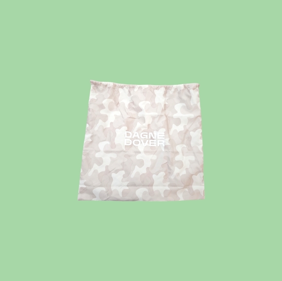 Medium Lando Neoprene Carryall Bag - Picture 15 of 15